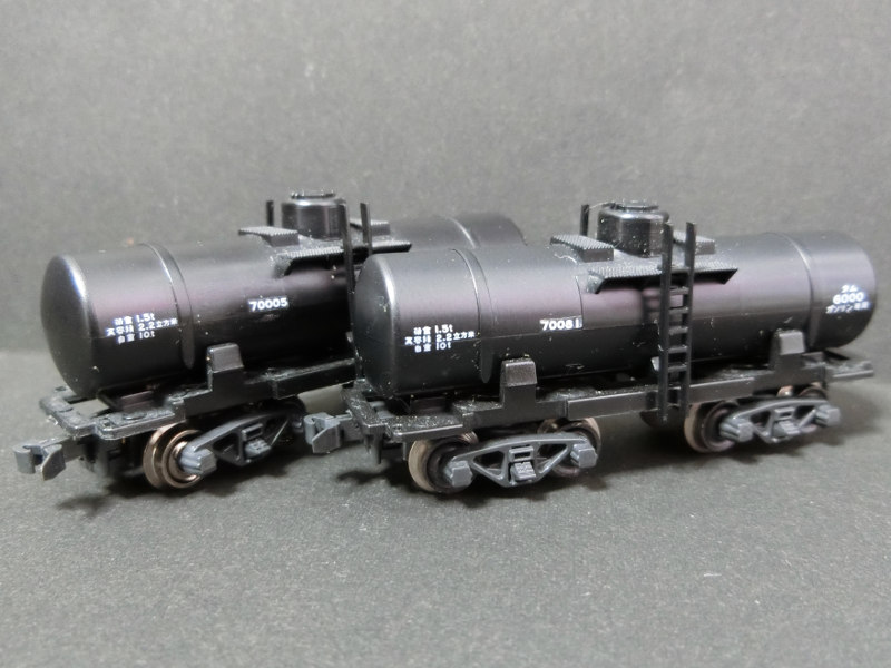 「国鉄タキ3000形(黒色・米タン)」車両全体像 「国鉄タキ3000形(黒色・米タン)」車両全体像