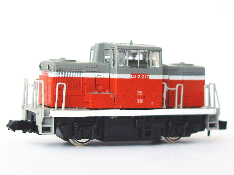 「DD13」車両全体像 「DD13」車両全体像
