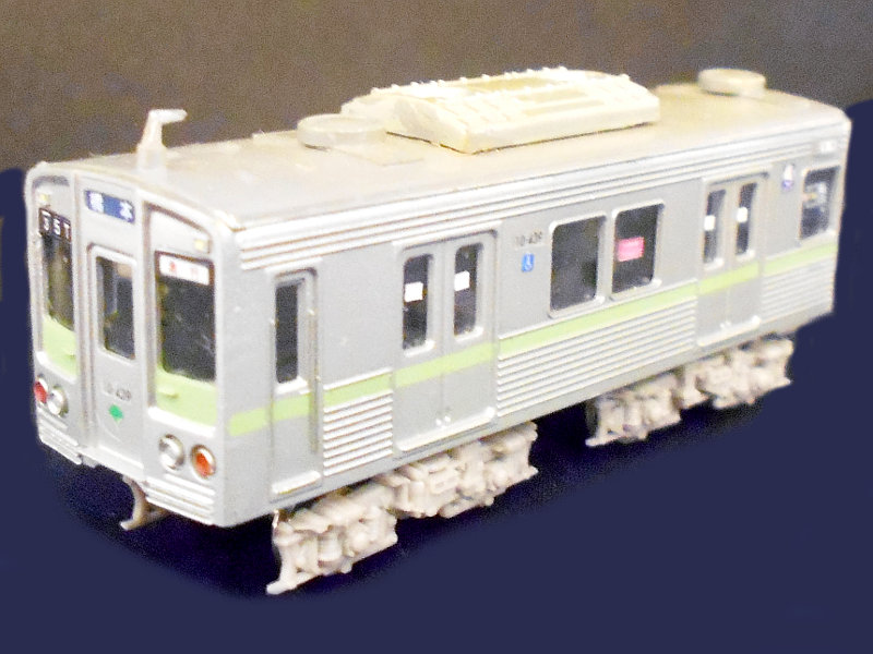 「東京都交通局10-000形」車両全体像 「東京都交通局10-000形」車両全体像