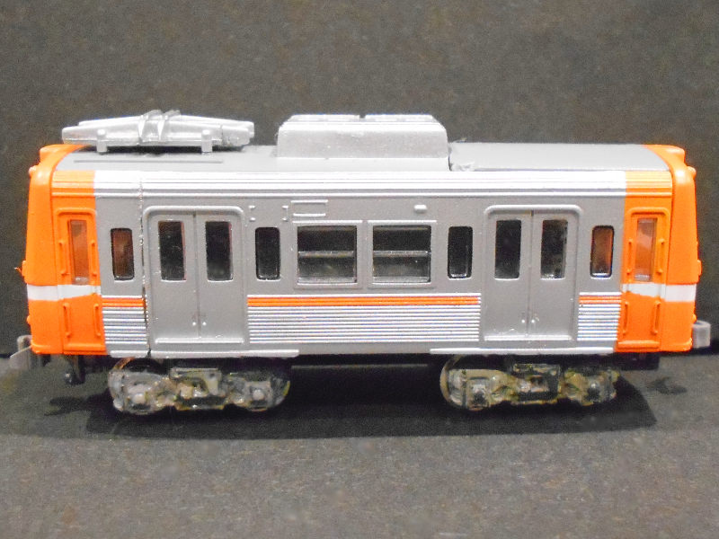 「岳南電車7000形」車両全体像 「岳南電車7000形」車両全体像