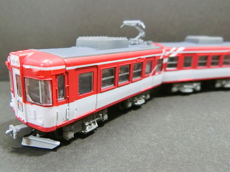 「富士急行1000形」編成全体像 「富士急行1000形」編成全体像