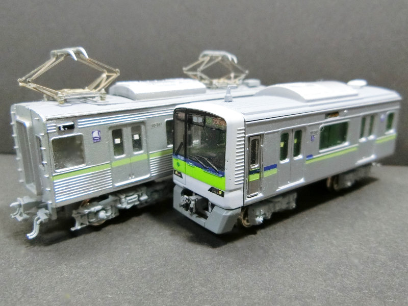 「東京都交通局10-300R形34編成」車両全体像 「東京都交通局10-300R形34編成」車両全体像