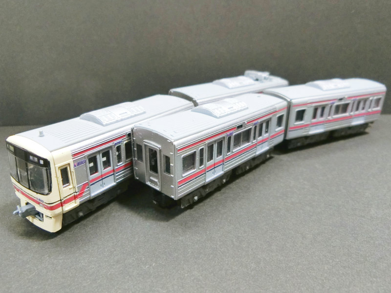 「京王電鉄8000系中間車化改造車」車両全体像 「京王電鉄8000系中間車化改造車」車両全体像