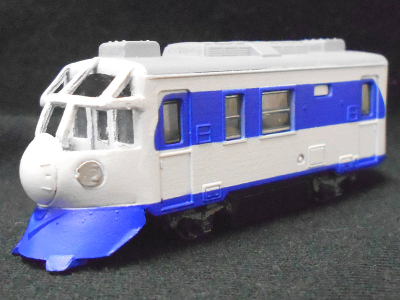 「JR四国キハ32形・鉄道ホビートレイン」車両全体像 「JR四国キハ32形・鉄道ホビートレイン」車両全体像