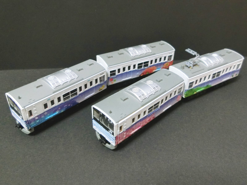 「JR東日本201系四季彩」編成全体像 「JR東日本201系四季彩」編成全体像