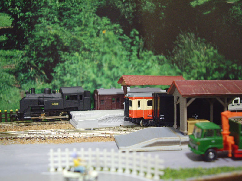 ローカル駅のSL列車 ローカル駅のSL列車