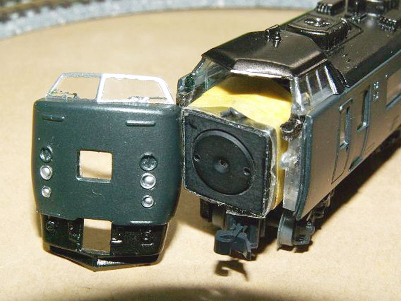 先頭のカメラ搭載状況 先頭のカメラ搭載状況