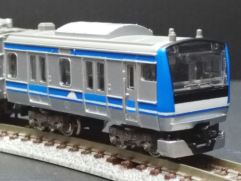 「富士急行E233系(ウソ電)」車両全体像 「富士急行E233系(ウソ電)」車両全体像