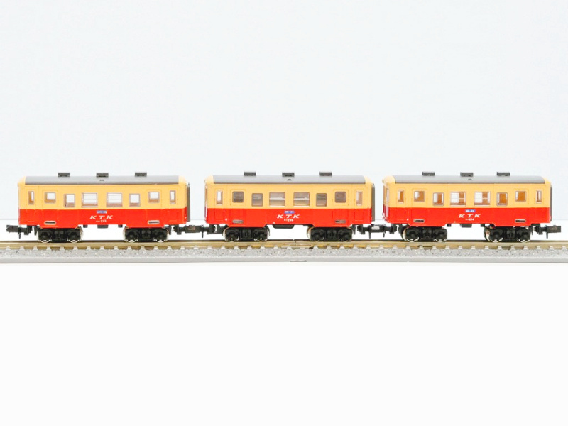 「小湊鐵道キハ200形」編成全体像 「小湊鐵道キハ200形」編成全体像