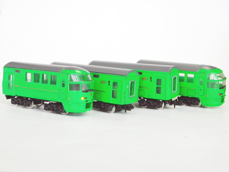 「ゆふいんの森」車両全体像 「ゆふいんの森」車両全体像