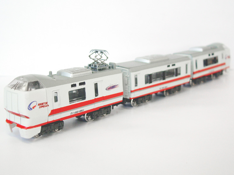 「北越急行683系」編成全体像 「北越急行683系」編成全体像