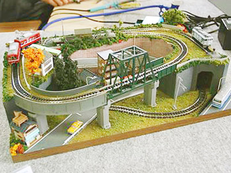 立体的なA3サイズのミニレイアウト 立体的なA3サイズのミニレイアウト