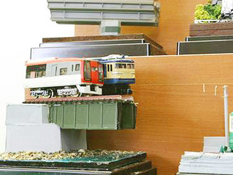 ワンジオ展示コーナーその1。鉄橋 ワンジオ展示コーナーその1。鉄橋