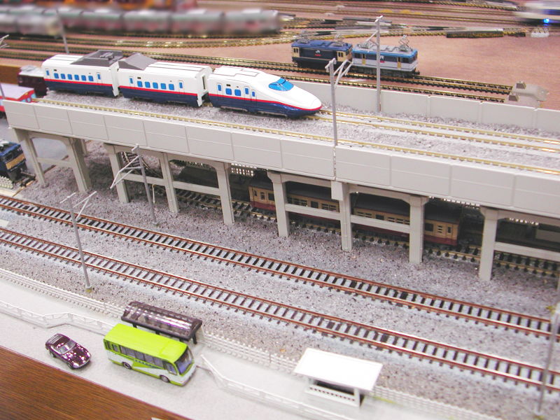 「B.B.」隊員作のJR高崎線「熊谷」駅付近をイメージしたモジュール 「B.B.」隊員作のJR高崎線「熊谷」駅付近をイメージしたモジュール