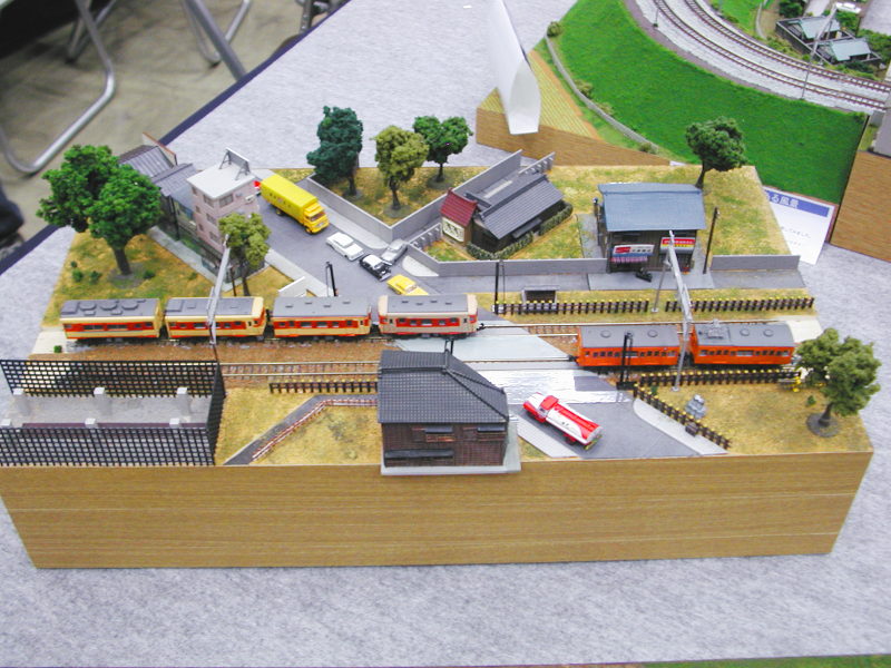 「たかし」隊員作の国鉄中央本線五日市街道踏切モジュール 「たかし」隊員作の国鉄中央本線五日市街道踏切モジュール