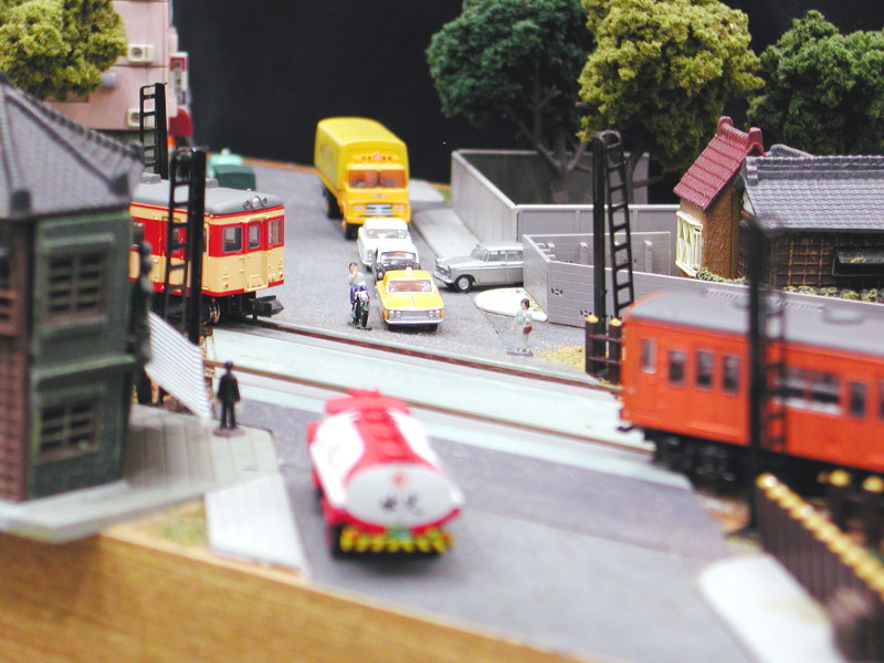 高架化される前の吉祥寺駅周辺はこんな感じ 高架化される前の吉祥寺駅周辺はこんな感じ