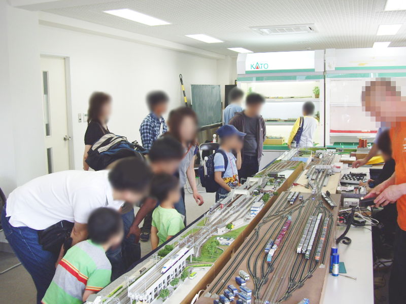 父子の目線は同じなのです 父子の目線は同じなのです