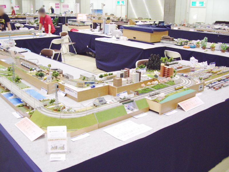 会場入口側から見たBチームの展示ブース 会場入口側から見たBチームの展示ブース