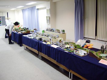 会場奥の配置はこんな感じ… 会場奥の配置はこんな感じ…