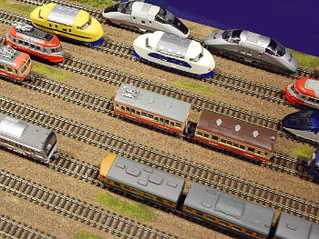 右奥は改造車両コーナー。 右奥は改造車両コーナー。