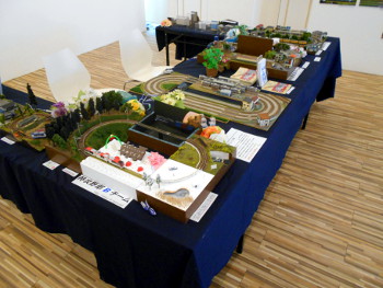 小さく多列車運転作戦★ 小さく多列車運転作戦★