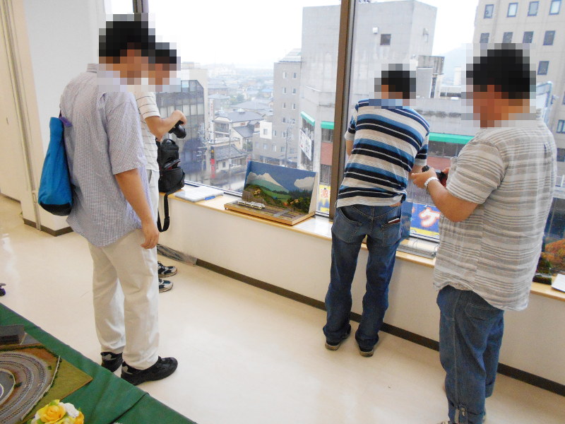 窓辺にはミニミニ撮影スタジオ 窓辺にはミニミニ撮影スタジオ