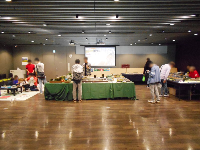 会場はこんな感じ 会場はこんな感じ