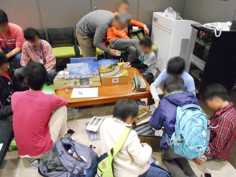 「ミニミニ撮影スタジオ」は超~活況★ 「ミニミニ撮影スタジオ」は超~活況★