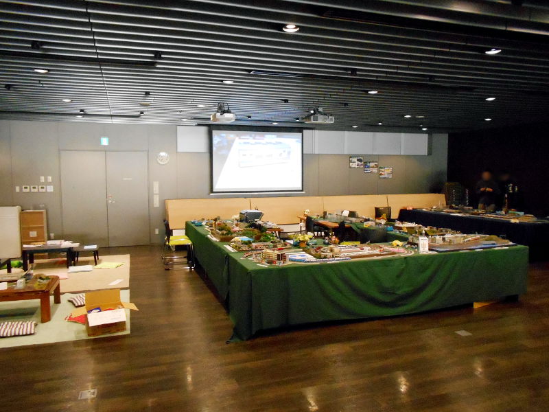 会場はこんな感じ 会場はこんな感じ