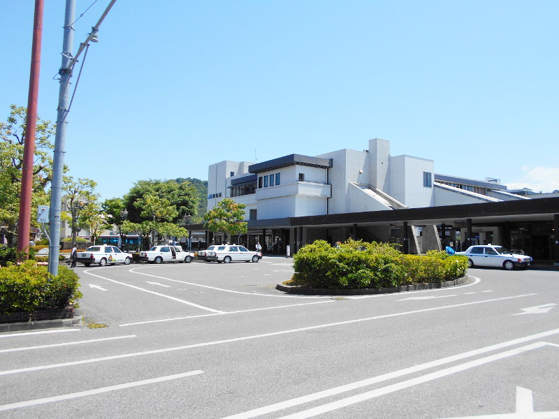 目の前は彦根駅 目の前は彦根駅
