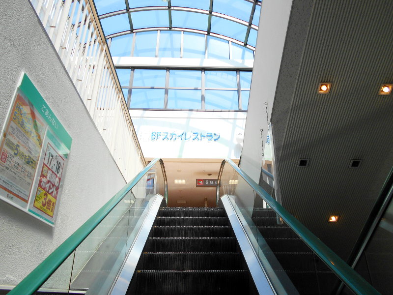 会場は6階だよ♪ 会場は6階だよ♪