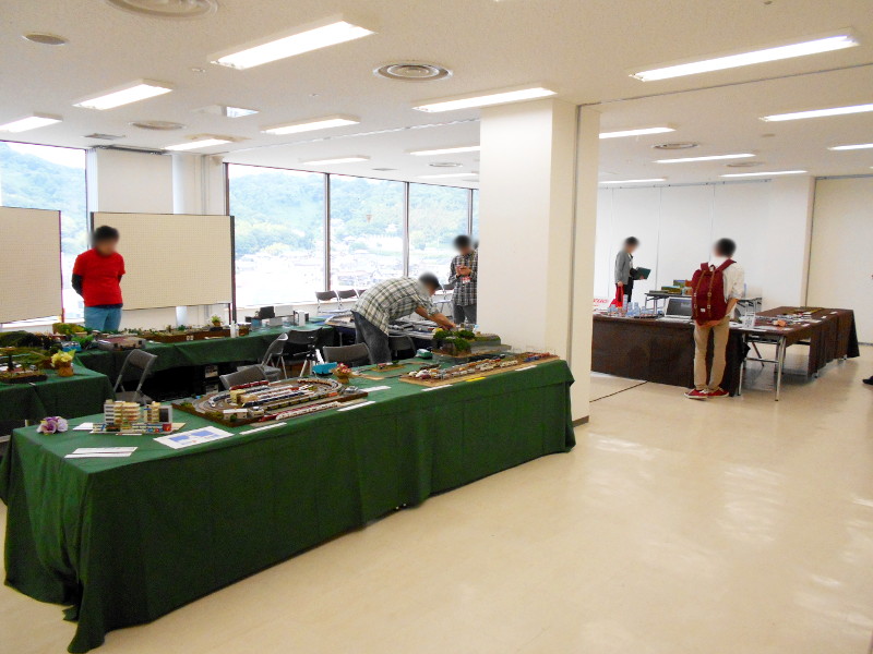 会場はこんな感じ 会場はこんな感じ