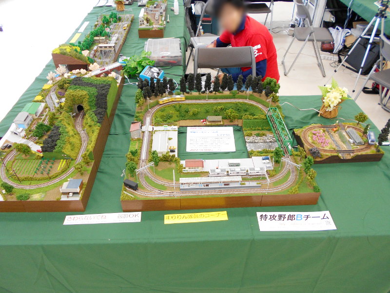 「まりりん」隊員の展示コーナー 「まりりん」隊員の展示コーナー