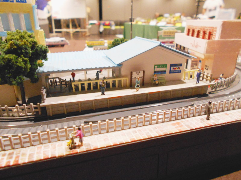 ホームもしっかり再現 ホームもしっかり再現