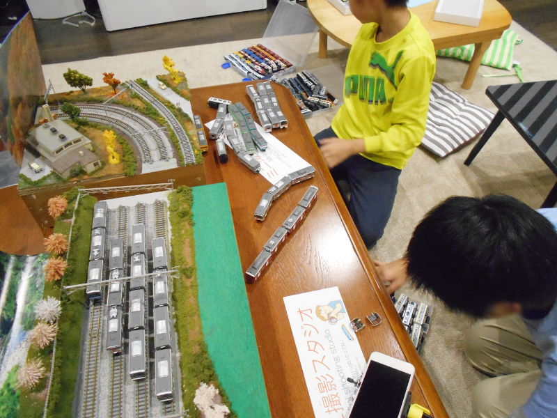 尋常ならざる車両数 尋常ならざる車両数