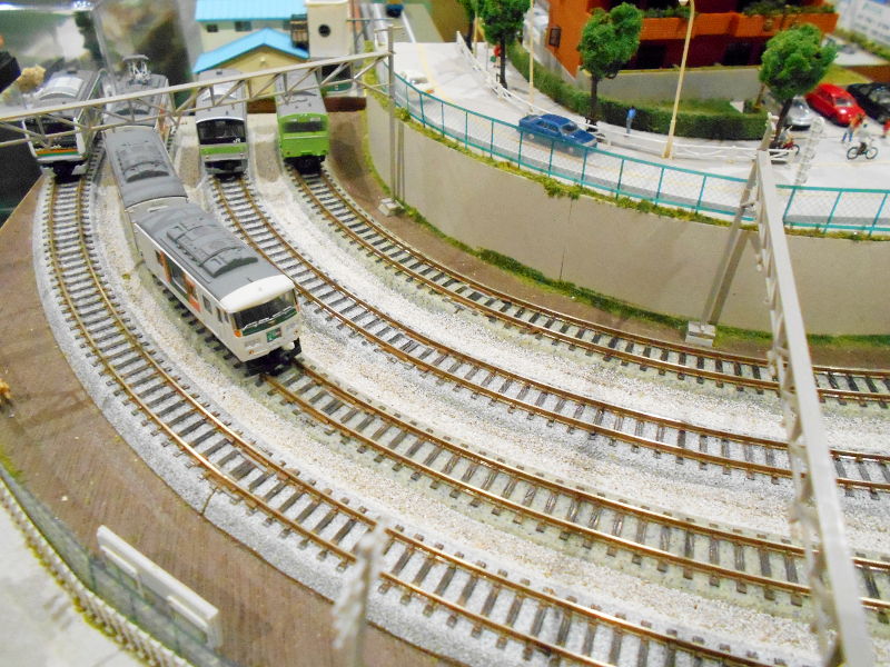 山手線の目黒駅カーブ 山手線の目黒駅カーブ