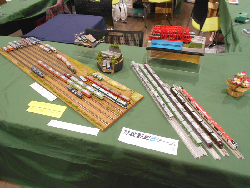 「ノコnoko」「落花生」隊員の改造車両コーナー 「ノコnoko」「落花生」隊員の改造車両コーナー