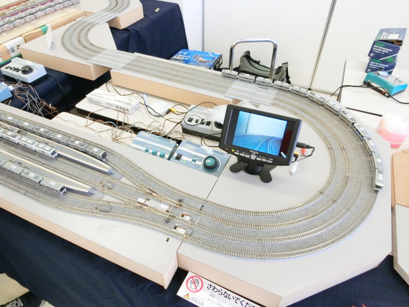 線路上にはカメラカーが★ 線路上にはカメラカーが★