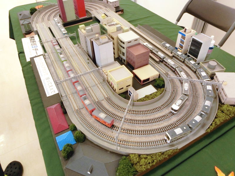 関西と言えば複々線やね♪ 関西と言えば複々線やね♪