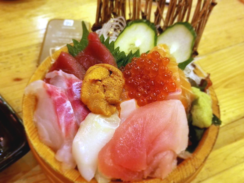 彦根駅前の「目利きの銀次」で恒例の刺盛り❤ 彦根駅前の「目利きの銀次」で恒例の刺盛り❤