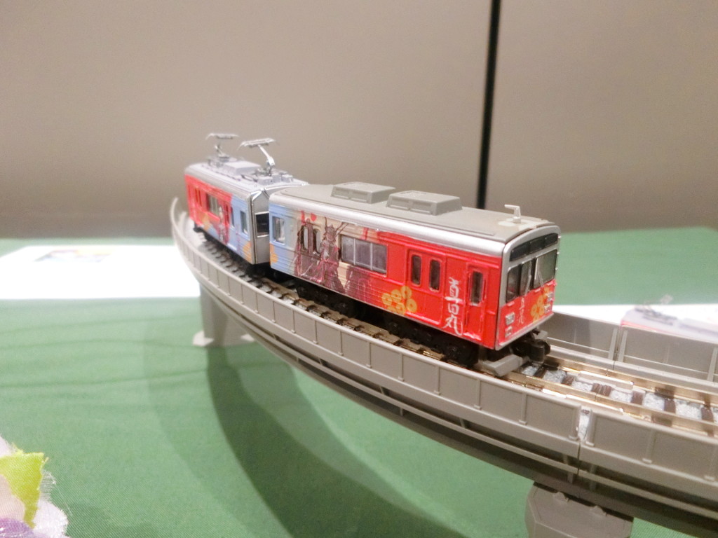 「sigepe」準隊員の上田電鉄「真田丸」ラッピング列車 「sigepe」準隊員の上田電鉄「真田丸」ラッピング列車