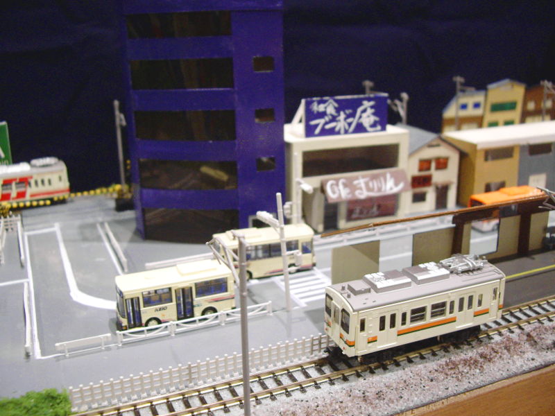 駅前の風景 駅前の風景