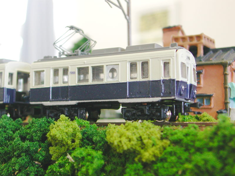 走行中の電車 走行中の電車