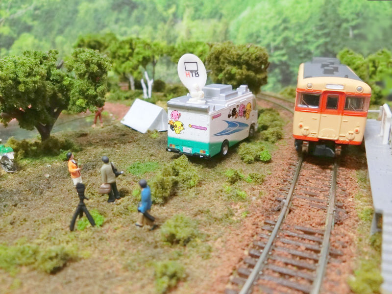 何やらTV中継が… 何やらTV中継が…