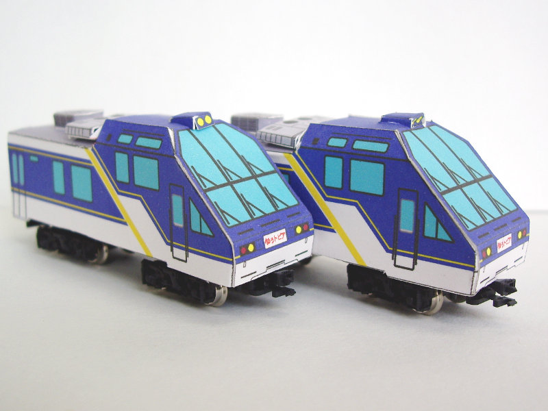 「JR西日本キロ65形ゆぅトピア」編成全体像 「JR西日本キロ65形ゆぅトピア」編成全体像